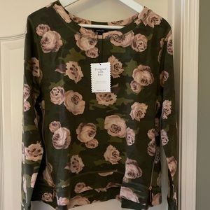 Stella & Dot Crush It Pullover